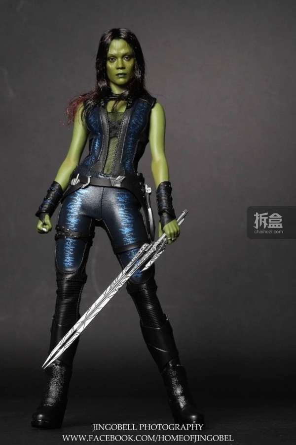 开箱美图hottoys16银河护卫队卡魔拉gamorajingobell实拍